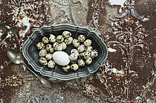 蛋,锡镴器皿,碗,老式,金属表面