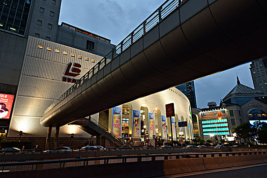 八佰伴商圈夜景