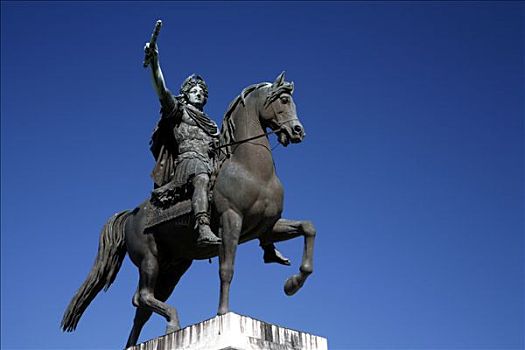 法国,朗格多克-鲁西永大区,蒙彼利埃,骑马雕像,路易十四