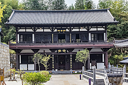 安徽省歙县宏村梓路禅寺建筑景观