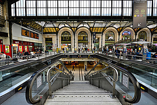 欧洲,法国,巴黎,扶梯,楼梯,大厅,里昂火车站,石头,拱形,大,篷子,上方,乘客,等待