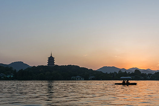 杭州西湖雷峰夕照