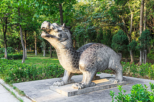 中国安徽省亳州市曹操公园赑屃雕塑