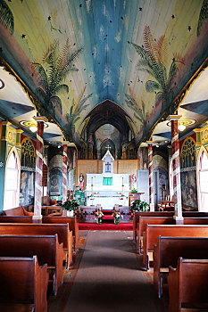 彩绘教堂