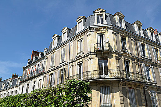 法国,勃艮第,公寓住宅区,街道