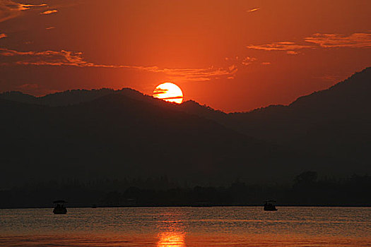 杭州西湖日落