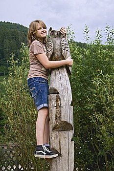 小女孩,攀登,木杆,德国