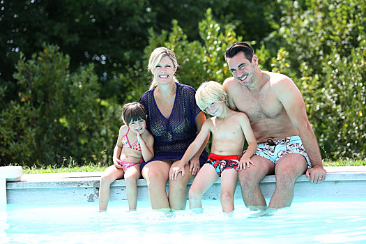 家庭,四个,享受,游泳,时间
