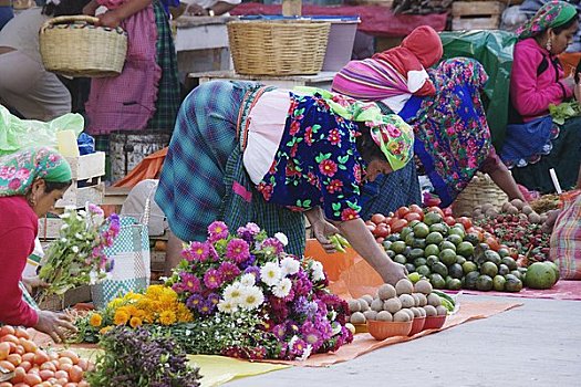 女人,准备,农产品,市场,瓦哈卡,墨西哥