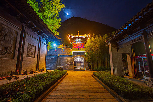 西安古观音禅寺夜景