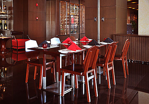 酒店红木餐桌