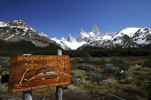 攀升,洛斯格拉希亚雷斯国家公园,巴塔哥尼亚,阿根廷
