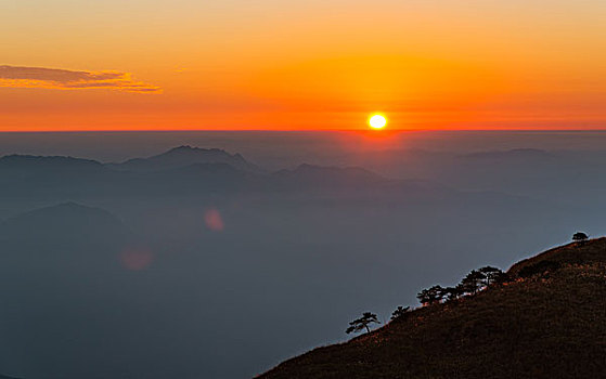 行走在武功山