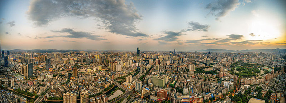 原创,云南昆明市区高空航拍合成全景照片之五