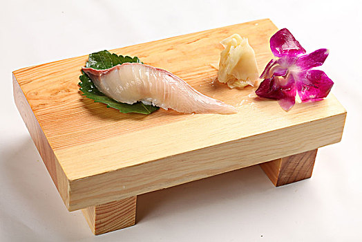 鰤鱼寿司