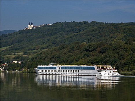 玛丽亚,多瑙河