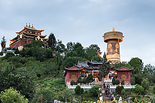藏教的塔