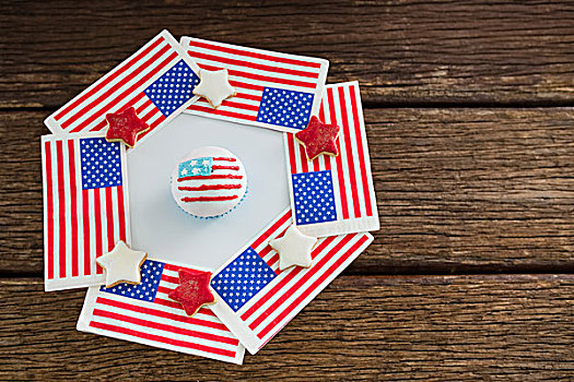 美国国旗,甜饼,放置,上方,盘子,特写,木桌子