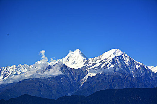 四川雅安牛背山