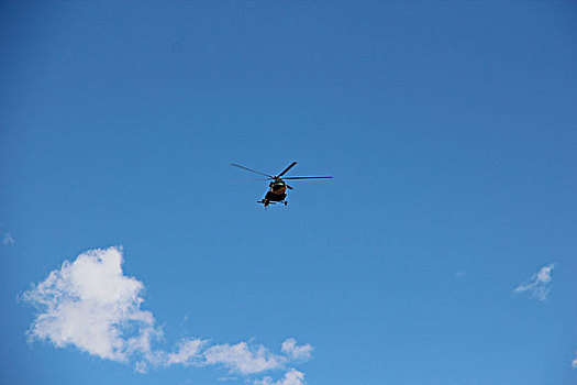 军用直升机