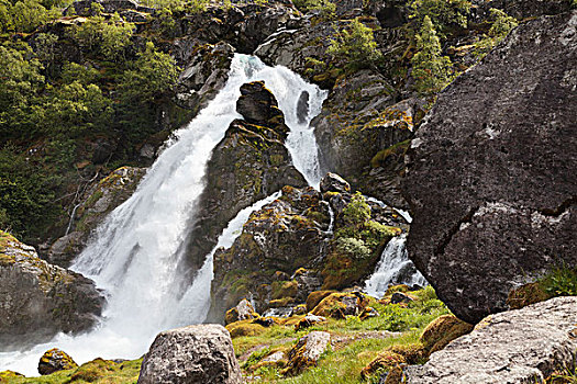 瀑布,急促,上方,石头,溅,河,挪威