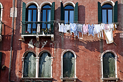 清洁,洗衣服,悬挂,晾衣服,户外,住宅建筑,威尼斯,意大利