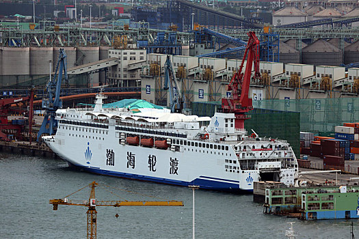 夏日里的海龙湾气象万千风景如画