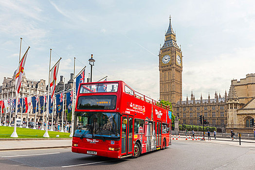 双层巴士,威斯敏斯特宫,议会大厦,大本钟,威斯敏斯特,伦敦,英格兰,英国