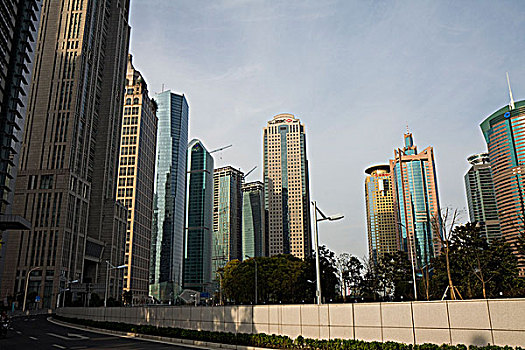 上海陆家嘴的商务大楼群