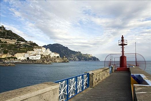 码头,灯塔,阿马尔菲,阿马尔菲海岸,世界遗产,坎帕尼亚区,意大利,欧洲