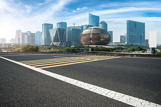 城市道路交通和杭州钱江新城建筑景观