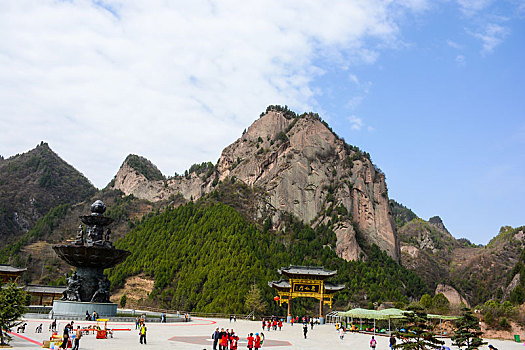 九龙山春日盛景