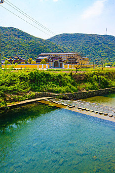 宁海,慈云佛学院,佛教,寺院,大殿,建筑,佛学院,蓝天