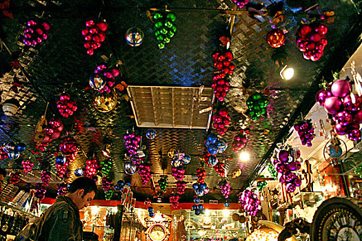 古玩店,喀布尔,市中心,古式物品,顾客,阿富汗,买,圣诞礼物,十二月,2007年