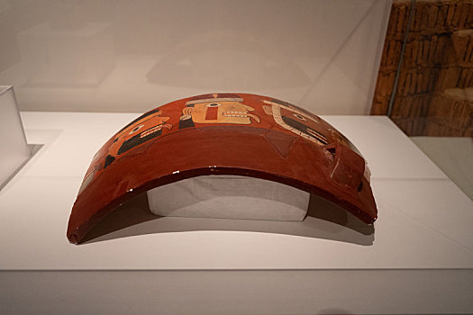 秘鲁阿亚库乔博物馆瓦里帝国俘虏人头陶瓷碎片