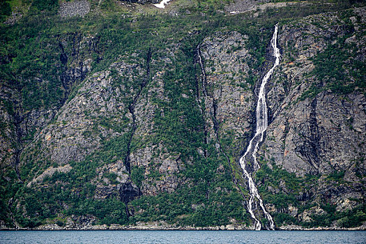 山,瀑布,阿尔卑斯山,海洋,北方,北极圈,圆,挪威