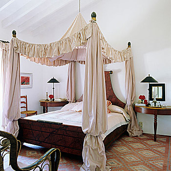 篷子,高处,老式,木质,床,床头柜,图案,地毯