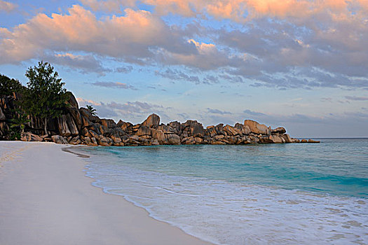 海滩,日出,拉迪格岛,塞舌尔