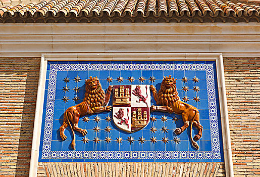 盾徽,残酷,国王,高处,正门入口,城堡,卡尔莫纳,塞维尔省,西班牙