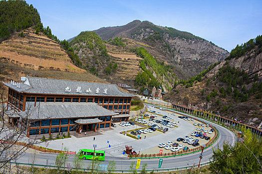 九龙山春日盛景