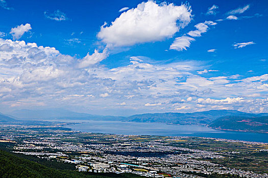 大理蒼山遠(yuǎn)眺