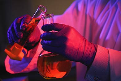 化学家图片_化学家高清图片_全景视觉