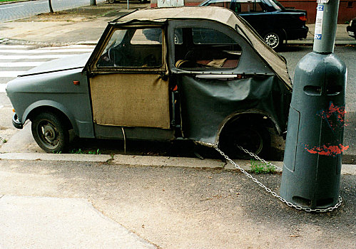 破损,汽车,路灯柱,70年代,精准,地点,未知,捷克共和国,欧洲