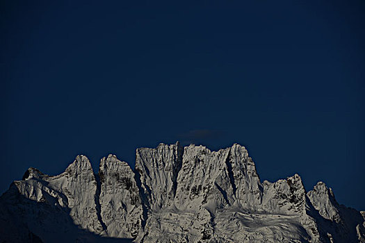 梅里雪山