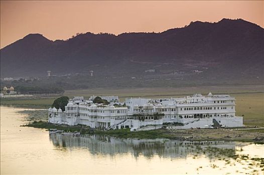 湖上皇宫,酒店,湖,皮丘拉,乌代浦尔,拉贾斯坦邦,印度