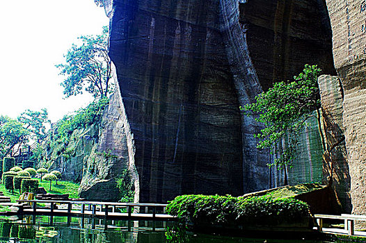 莲花山