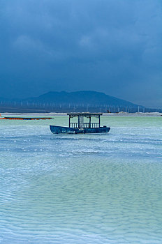 新疆达坂城guhya古海雅盐湖旅游生态景区