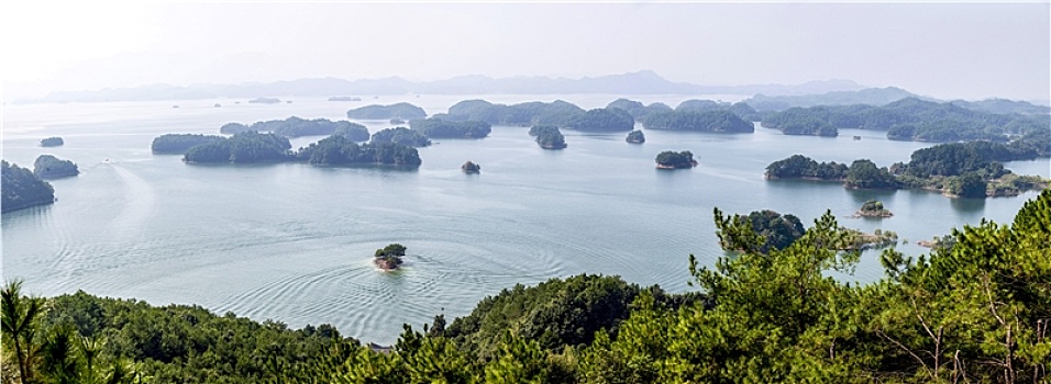 浙江杭州,淳安县千岛湖