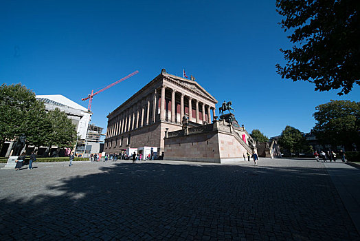 柏林老国家美术馆建筑外景