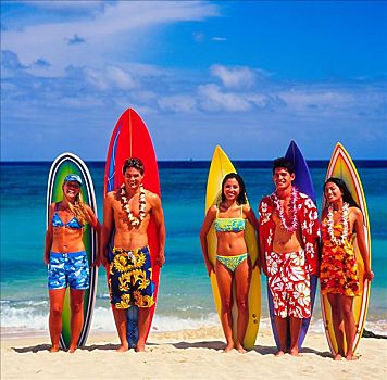 夏威夷,青少年,彩色,泳衣,站立,冲浪板,海滩